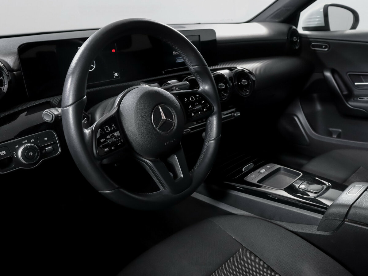 Купить Mercedes-Benz A-Класс с пробегом. Фото: #10