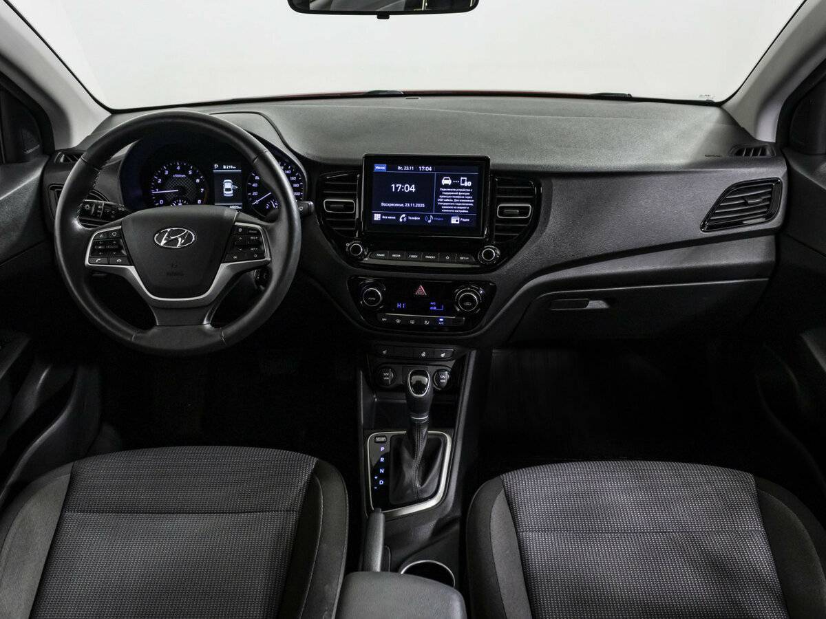 Купить Hyundai Solaris с пробегом. Фото: #12