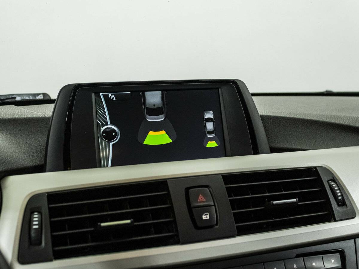 Купить BMW 3 серии с пробегом. Фото: #11