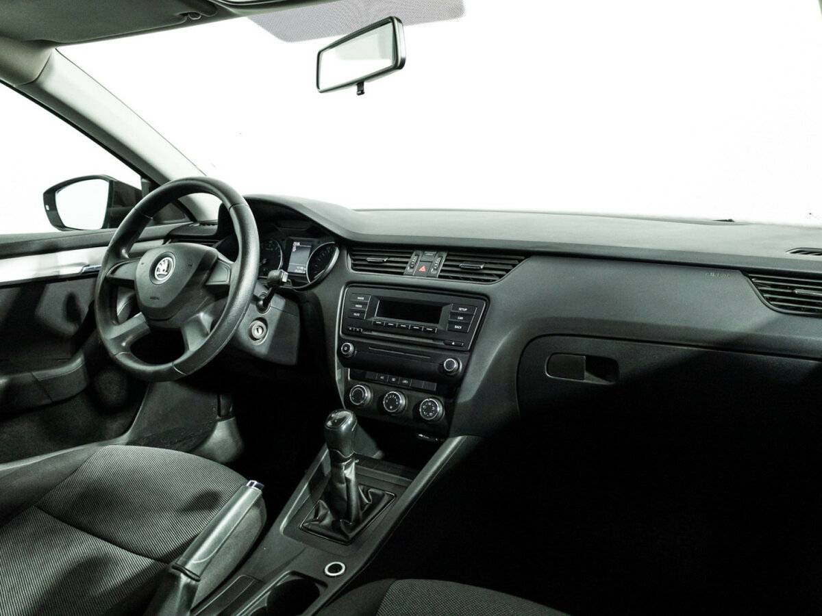 Купить Skoda Octavia с пробегом. Фото: #6