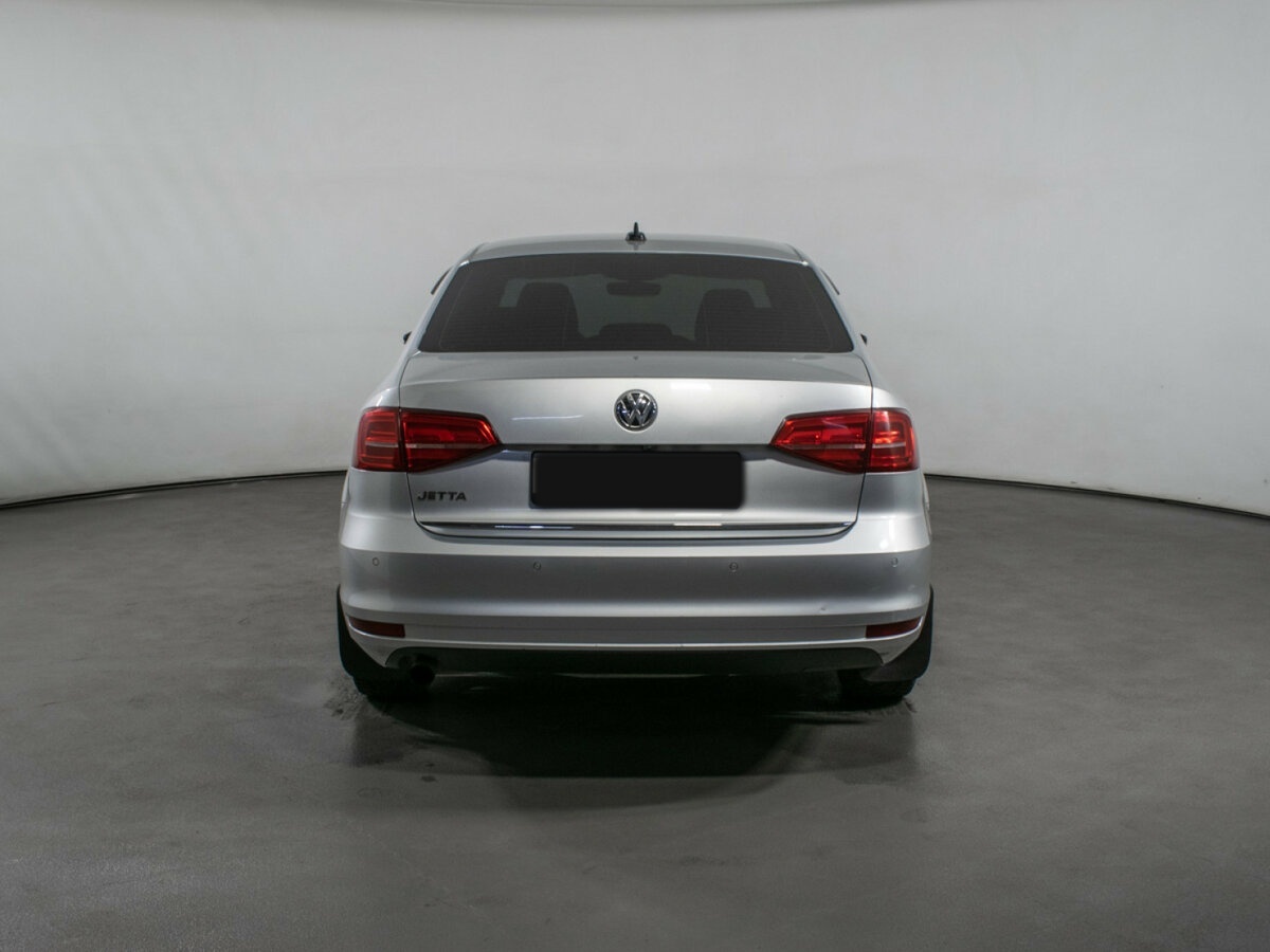 Купить Volkswagen Jetta с пробегом. Фото: #5