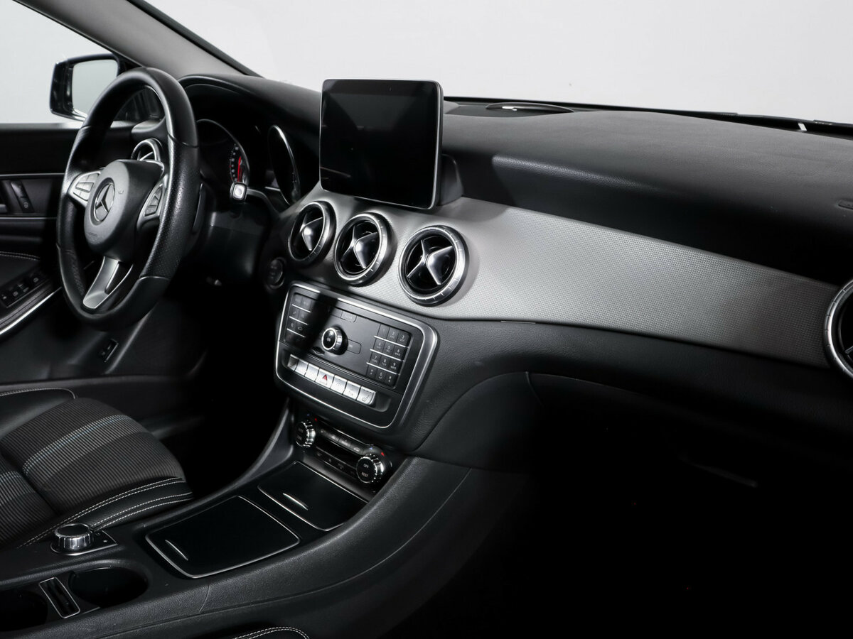 Купить Mercedes-Benz CLA с пробегом. Фото: #6