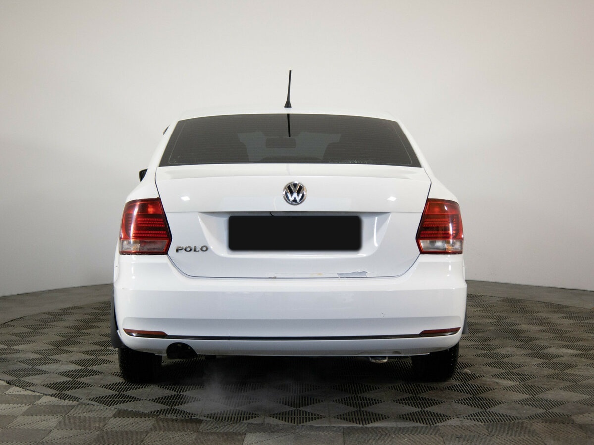 Купить Volkswagen Polo с пробегом. Фото: #4