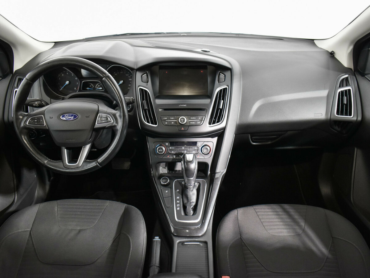 Купить Ford Focus с пробегом. Фото: #10