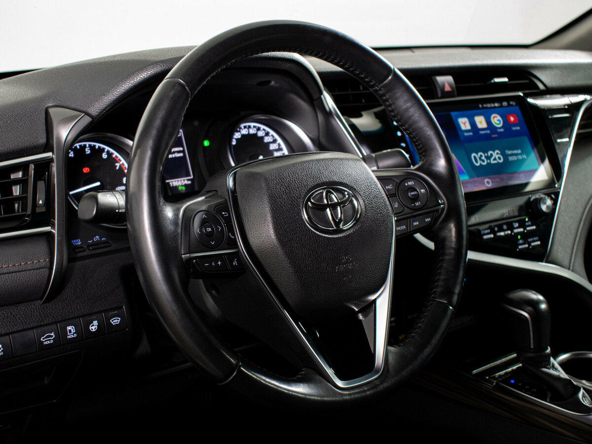 Купить Toyota Camry с пробегом. Фото: #10