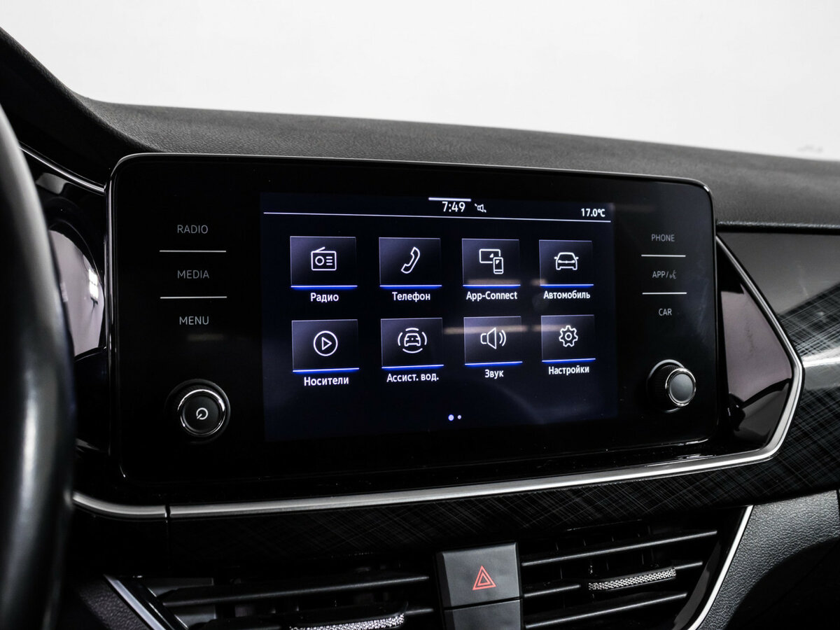 Купить Volkswagen Polo с пробегом. Фото: #17