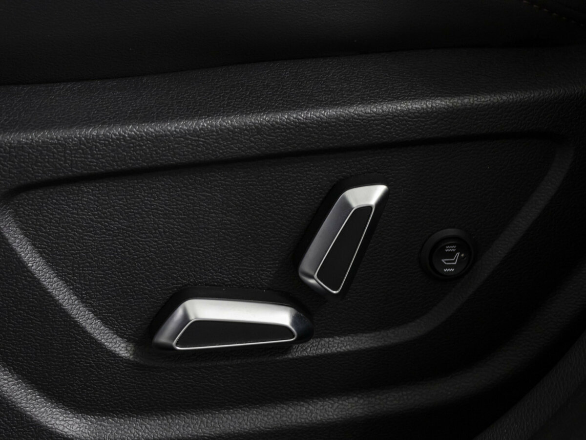 Купить Geely Coolray с пробегом. Фото: #14