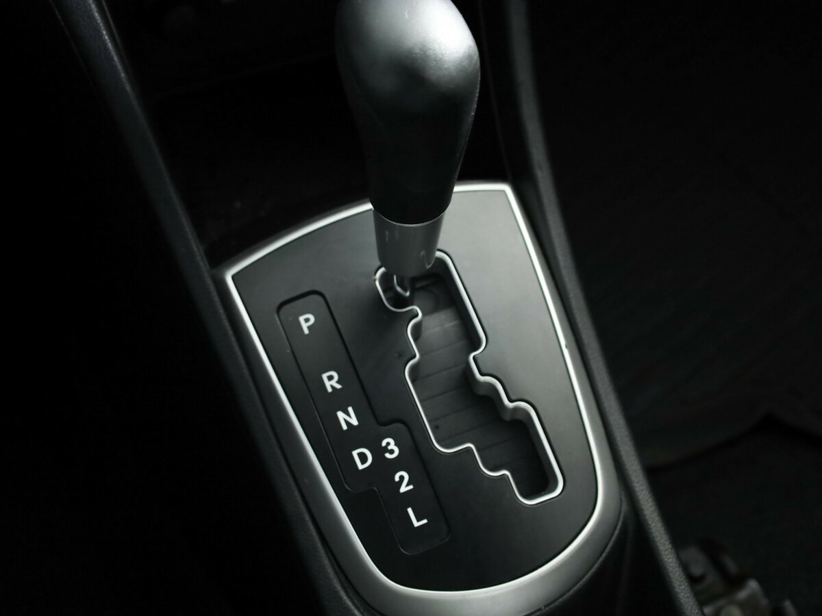 Купить Hyundai Solaris с пробегом. Фото: #17