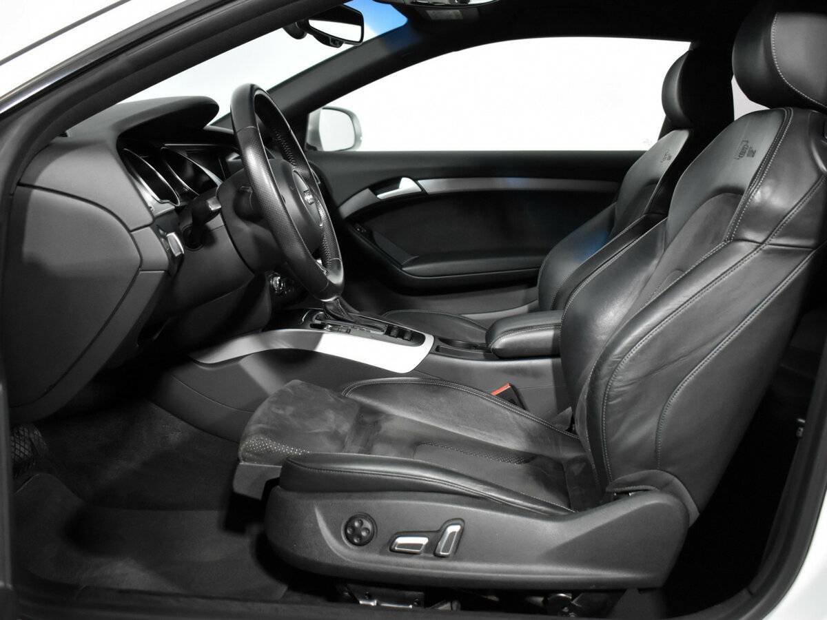 Купить Audi A5 с пробегом. Фото: #10