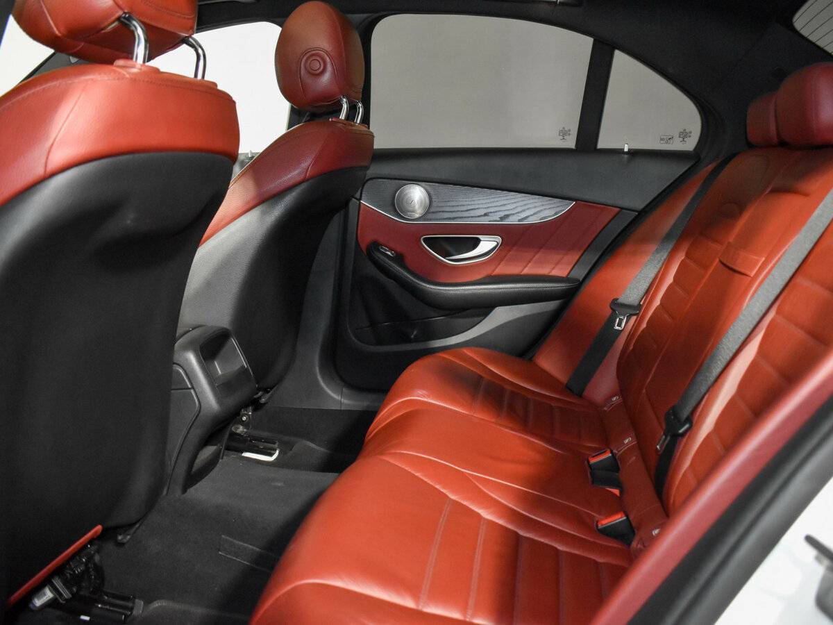 Купить Mercedes-Benz C-Класс с пробегом. Фото: #10