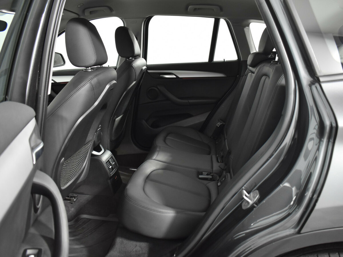 Купить BMW X1 с пробегом. Фото: #11