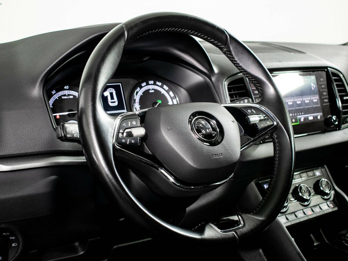 Купить Skoda Karoq с пробегом. Фото: #12