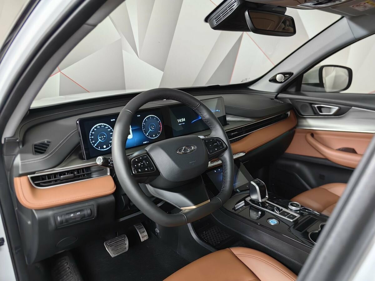 Купить Chery Tiggo 8 Pro Max с пробегом. Фото: #17