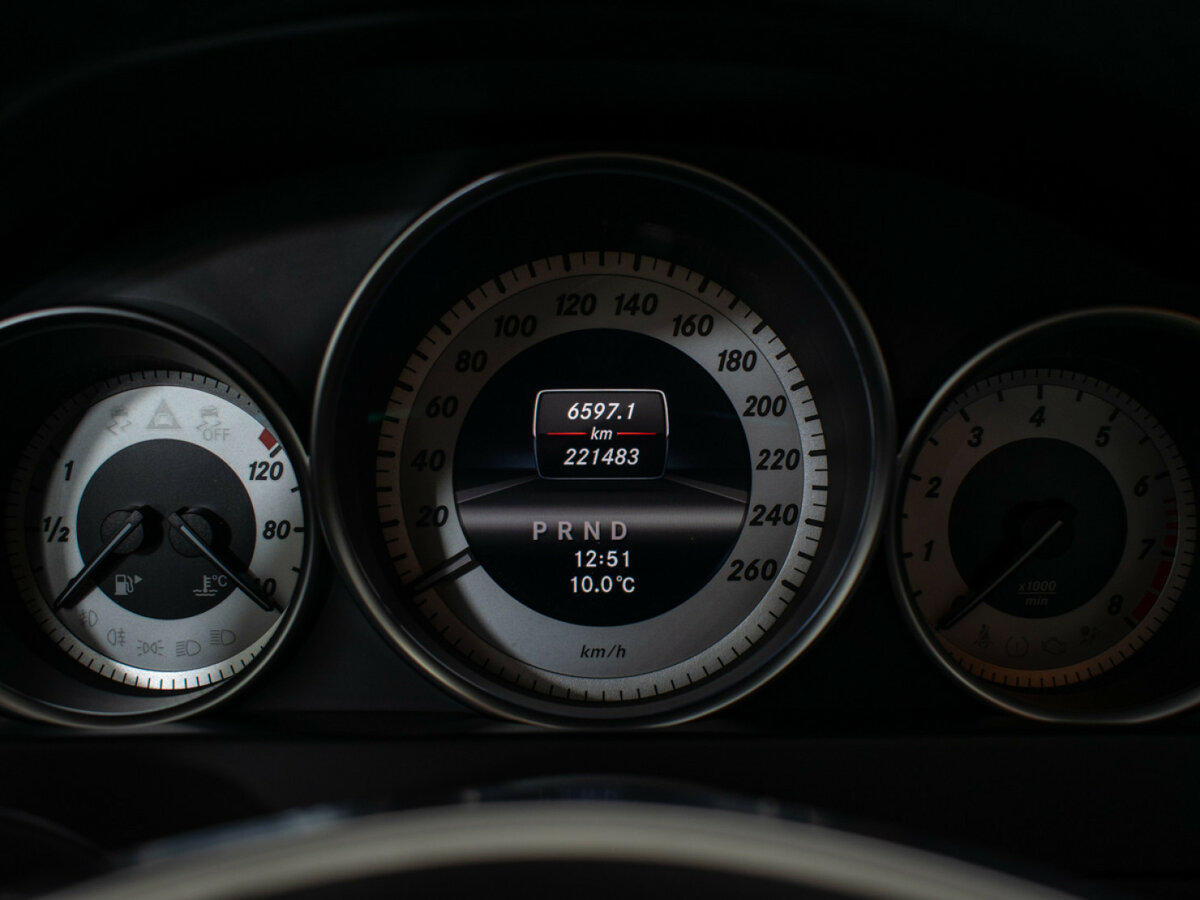 Купить Mercedes-Benz C-Класс с пробегом. Фото: #9