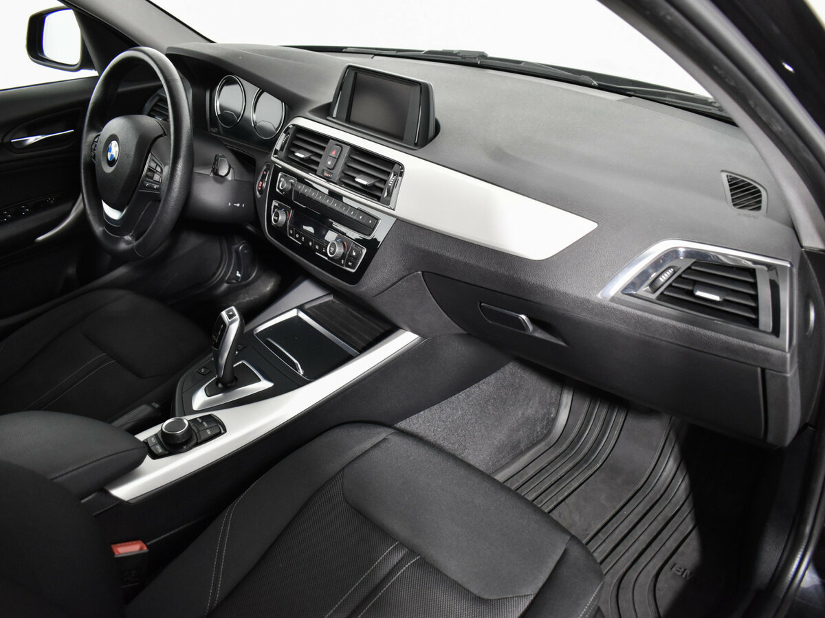 Купить BMW 1 серии с пробегом. Фото: #11