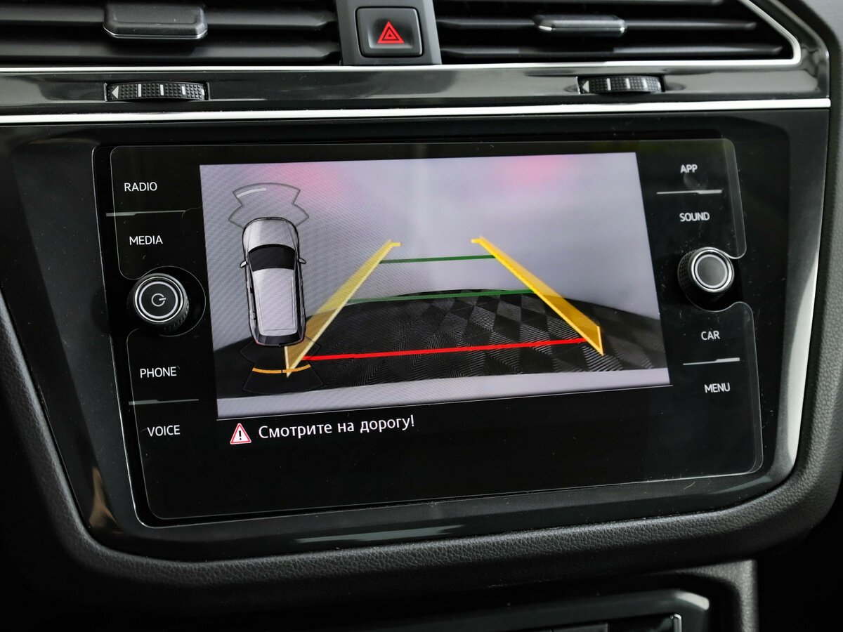Купить Volkswagen Tiguan с пробегом. Фото: #15