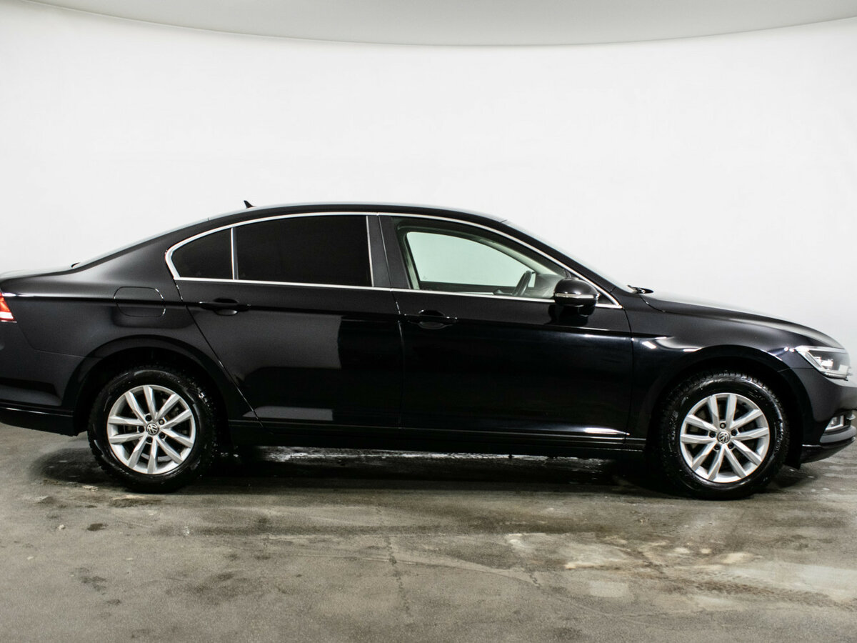 Купить Volkswagen Passat с пробегом. Фото: #3