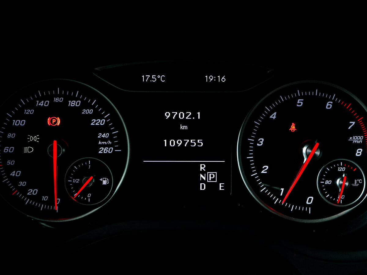 Купить Mercedes-Benz B-Класс с пробегом. Фото: #8