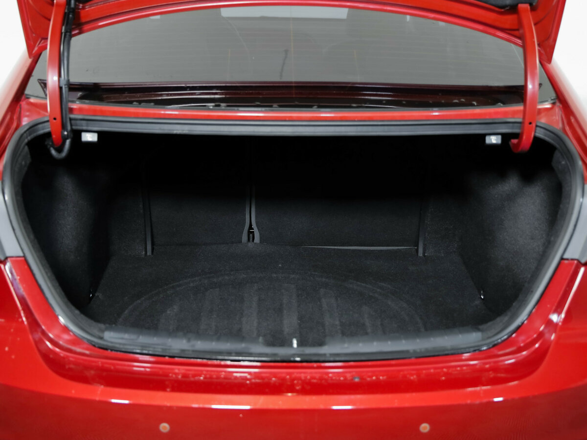 Купить Hyundai Elantra с пробегом. Фото: #23